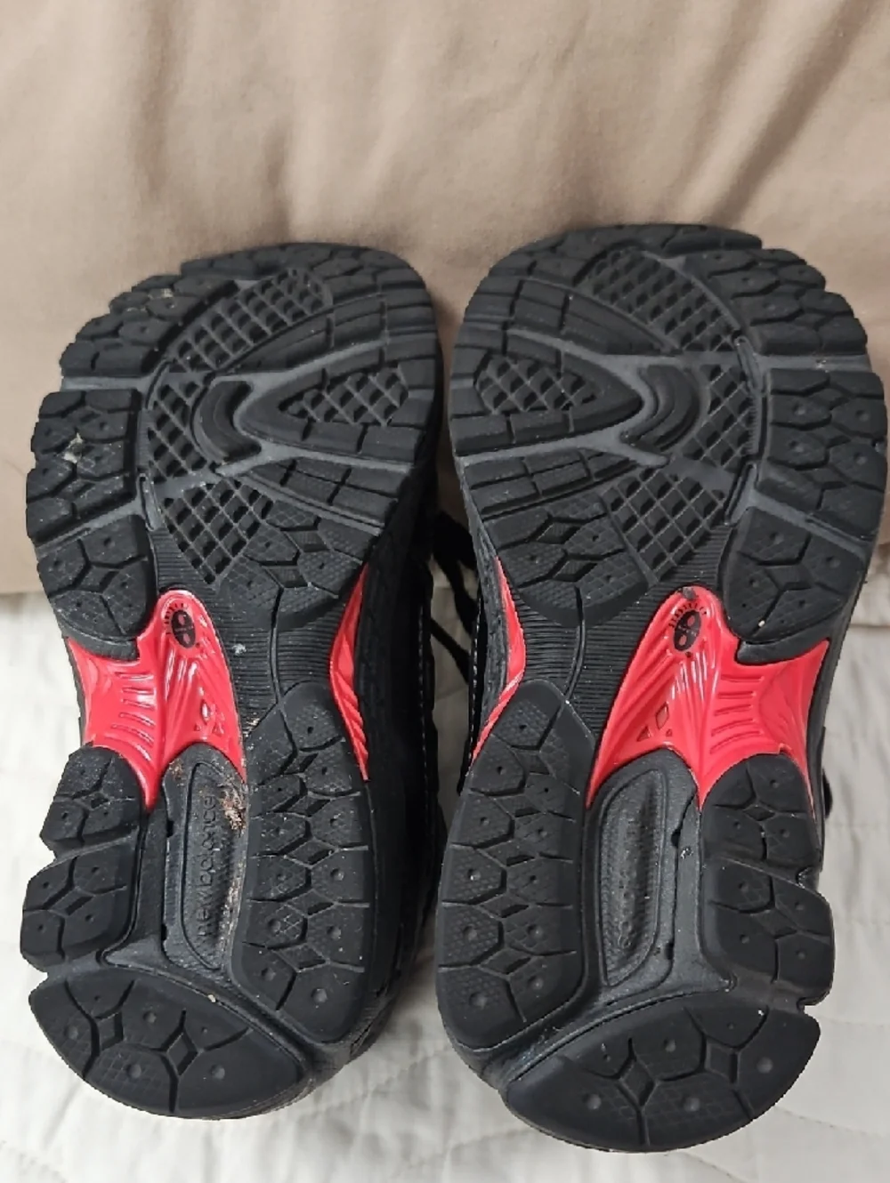 New Balance 1906 Kids Black Sneakers - Picture 5 of 8